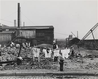 (NYC--GREAT DEPRESSION) A collection of 17 photographs showing the Depression-era shanty towns and Hoovervillians throughout New York C